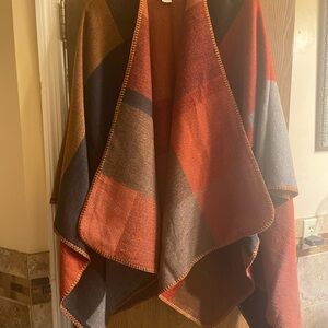Chic Multicolor Plaid Poncho